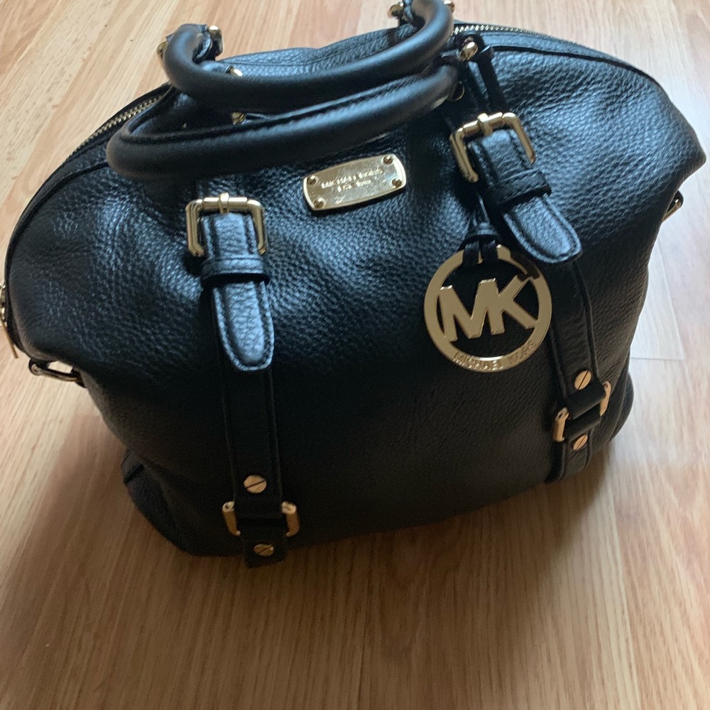 Michael Kors Black and Gold Purse